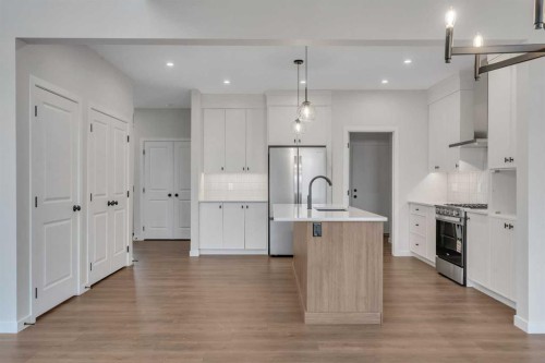 31 Sugarsnap Gardens Se, Calgary, AB - Indoor Photo Showing Kitchen With Upgraded Kitchen
