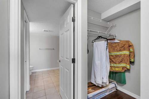 2107-7451 Springbank Boulevard Sw, Calgary, AB - Indoor