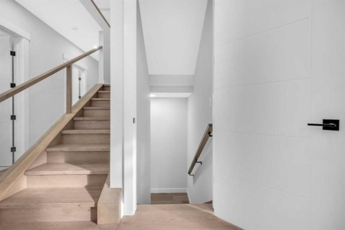 327 Kinniburgh Place, Chestermere, AB - Indoor Photo Showing Other Room