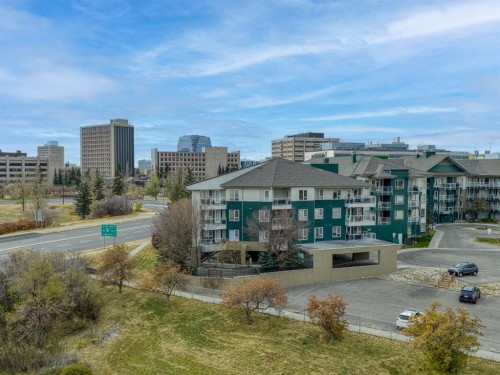 311-3101 34 Avenue Nw, Calgary, AB - Outdoor With View