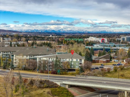 311-3101 34 Avenue Nw, Calgary, AB - Outdoor With View