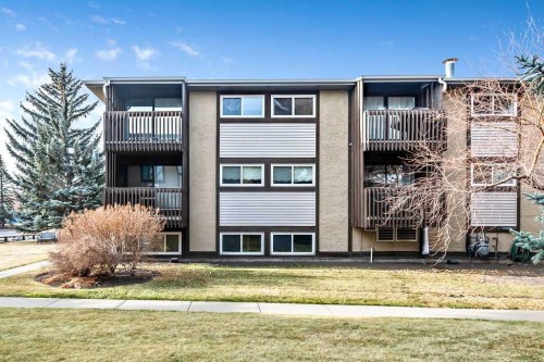 5-366 94 Avenue Se, Calgary, AB - Outdoor