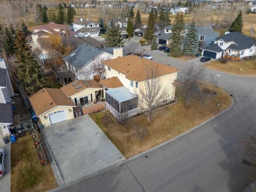 301 Riverview Green, Cochrane, AB - Outdoor