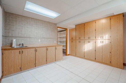 301 Riverview Green, Cochrane, AB - Indoor Photo Showing Other Room