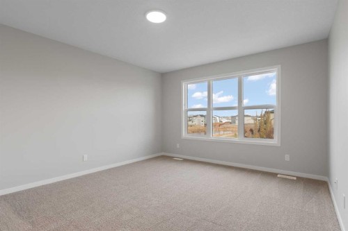 106 Monterey Bay Se, High River, AB - Indoor Photo Showing Other Room