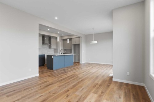 106 Monterey Bay Se, High River, AB - Indoor Photo Showing Kitchen