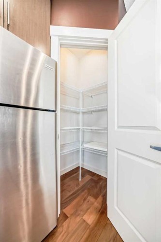 103-4704 Stanley Road Sw, Calgary, AB - Indoor
