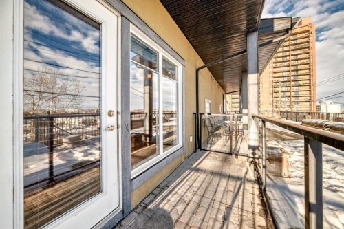 103-4704 Stanley Road Sw, Calgary, AB - Outdoor