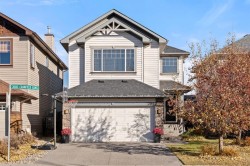 304 Cranfield Gardens  Calgary, AB T3M 1H8