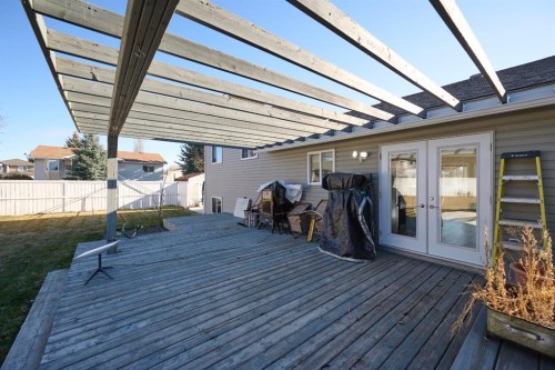 1184 Milt Ford Lane, Carstairs, AB - Outdoor With Deck Patio Veranda
