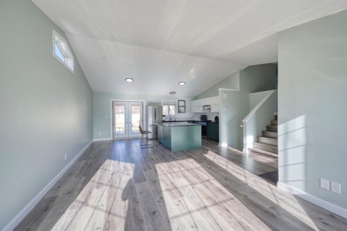 1184 Milt Ford Lane, Carstairs, AB - Indoor Photo Showing Other Room