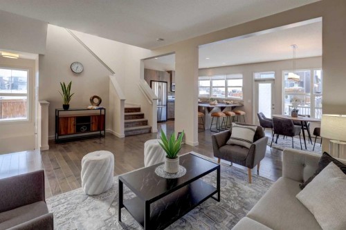 66 Evanscrest Terrace Nw, Calgary, AB - Indoor Photo Showing Living Room