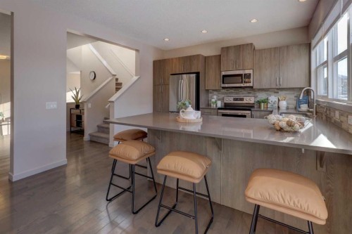 66 Evanscrest Terrace Nw, Calgary, AB - Indoor Photo Showing Kitchen With Upgraded Kitchen