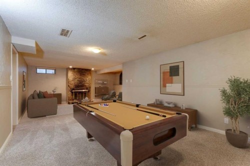 1311 68 Street Ne, Calgary, AB - Indoor Photo Showing Other Room