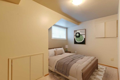 1311 68 Street Ne, Calgary, AB - Indoor Photo Showing Bedroom