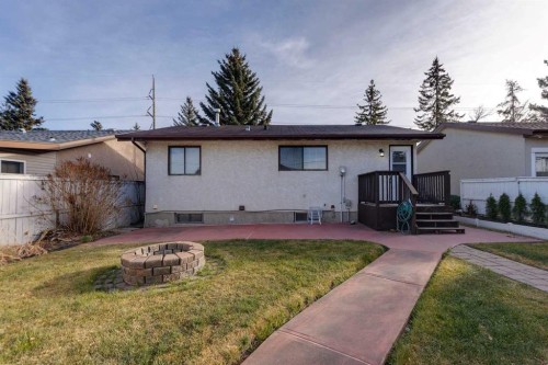 1311 68 Street Ne, Calgary, AB - Outdoor