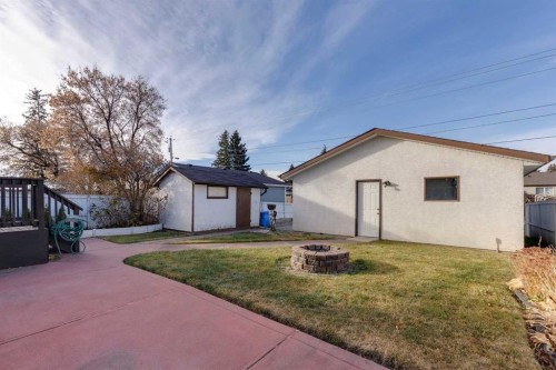 1311 68 Street Ne, Calgary, AB - Outdoor