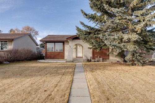 1311 68 Street Ne, Calgary, AB - Outdoor