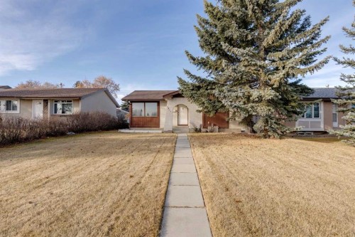 1311 68 Street Ne, Calgary, AB - Outdoor