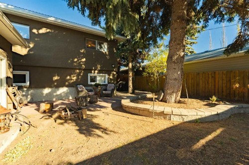 1043 32 Avenue Nw, Calgary, AB - Outdoor