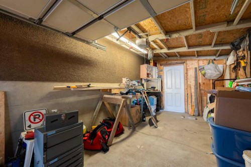 1043 32 Avenue Nw, Calgary, AB - Indoor Photo Showing Basement