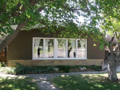 1043 32 Avenue Nw, Calgary, AB - Outdoor