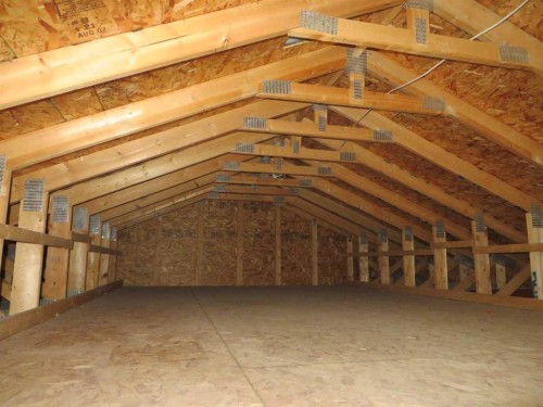 1043 32 Avenue Nw, Calgary, AB - Indoor Photo Showing Other Room