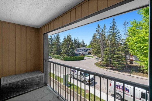 3201-4001C 49 Street Nw, Calgary, AB - Outdoor With Balcony With Exterior