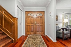 124 Canterbury Drive SW Calgary, AB T2W 2G1