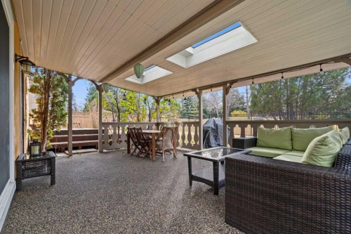 124 Canterbury Drive Sw, Calgary, AB - Outdoor With Deck Patio Veranda With Exterior