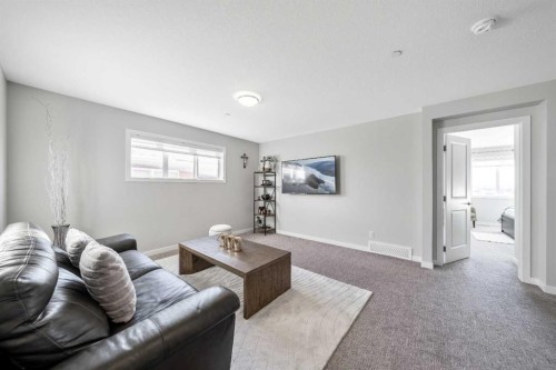 240 Lucas Crescent Nw, Calgary, AB - Indoor Photo Showing Living Room