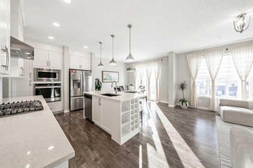 240 Lucas Crescent Nw, Calgary, AB - Indoor Photo Showing Kitchen With Upgraded Kitchen