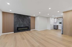 127 pensville Road SE Calgary, AB T2A 3Y7