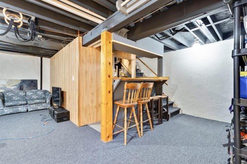 1-6412 4 Street Ne, Calgary, AB - Indoor