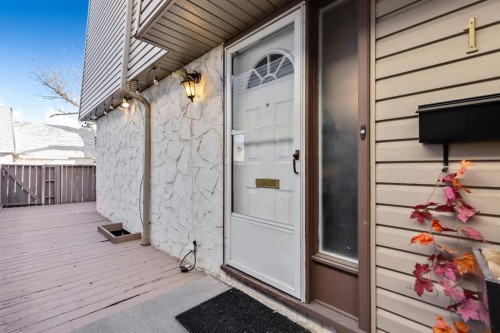 1-6412 4 Street Ne, Calgary, AB - Outdoor With Exterior