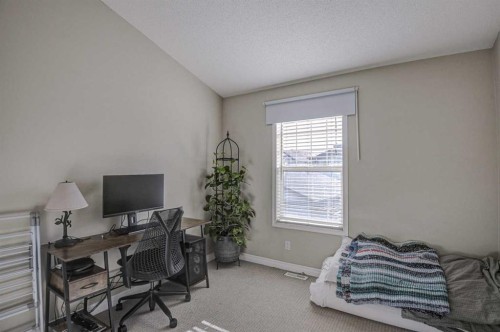 40 Prestwick Manor Se, Calgary, AB - Indoor