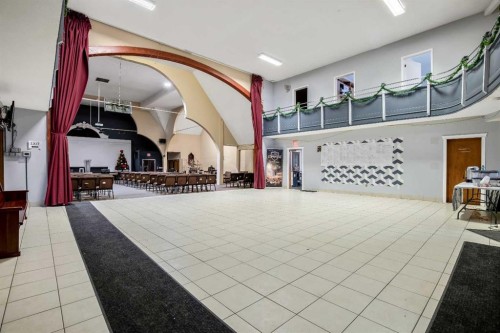 1405 8 Avenue Se, Calgary, AB 