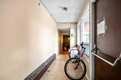 1405 8 Avenue Se, Calgary, AB 