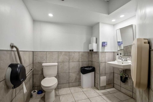 1405 8 Avenue Se, Calgary, AB 