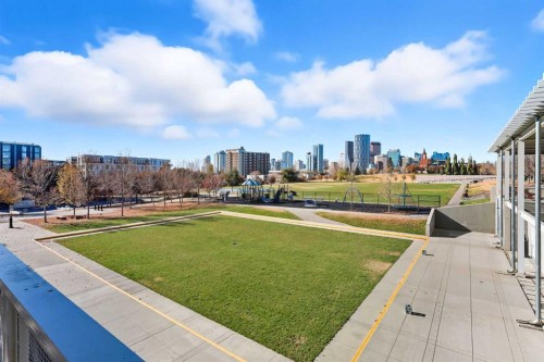 216 9 Street Ne, Calgary, AB - Outdoor With View