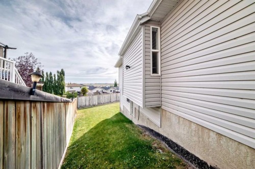 61 Royal Birch Grove Nw, Calgary, AB - Outdoor With Exterior