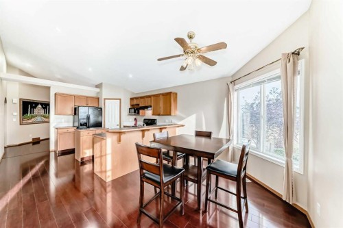 61 Royal Birch Grove Nw, Calgary, AB - Indoor