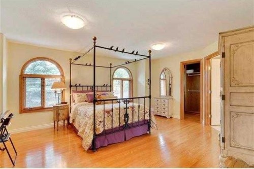 175 Pumpvalley Court Sw, Calgary, AB - Indoor Photo Showing Bedroom