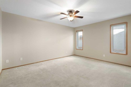 95 Cambridge Glen Drive, Strathmore, AB - Indoor Photo Showing Other Room