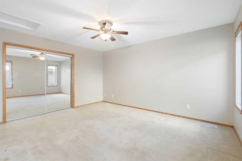 95 Cambridge Glen Drive, Strathmore, AB - Indoor Photo Showing Other Room