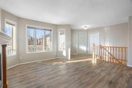 95 Cambridge Glen Drive, Strathmore, AB - Indoor Photo Showing Other Room