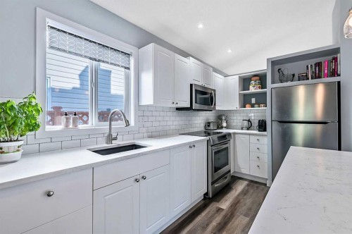 63 Bridlecreek Terrace Sw, Calgary, AB - Indoor Photo Showing Kitchen With Stainless Steel Kitchen With Upgraded Kitchen