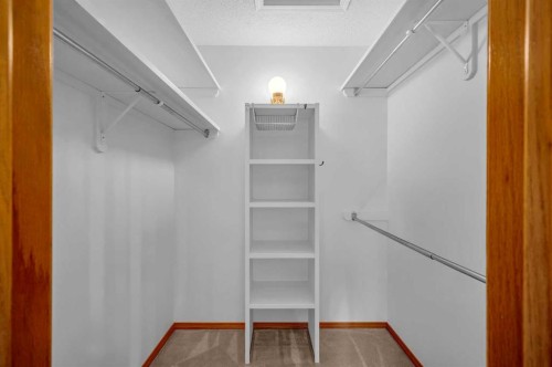 13895 Evergreen Street Sw, Calgary, AB - Indoor With Storage