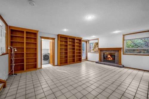 13895 Evergreen Street Sw, Calgary, AB - Indoor With Fireplace