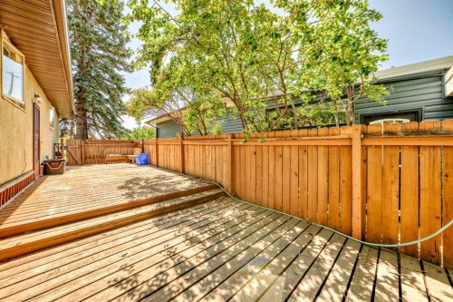 1616 50 Avenue Sw, Calgary, AB - Outdoor